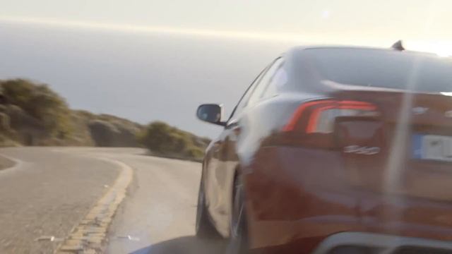 The new Volvo S60 R Design with Polestar Performance смотреть онлайн