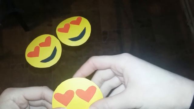 Diy Valentinnapi Emojis fűzér!!😍😍 смотреть онлайн