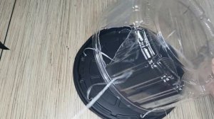 Кормушка для птиц из под коробки для торта