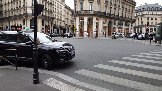 Paris, France |??| Boulevard Haussmann - Paris Walk смотреть онлайн