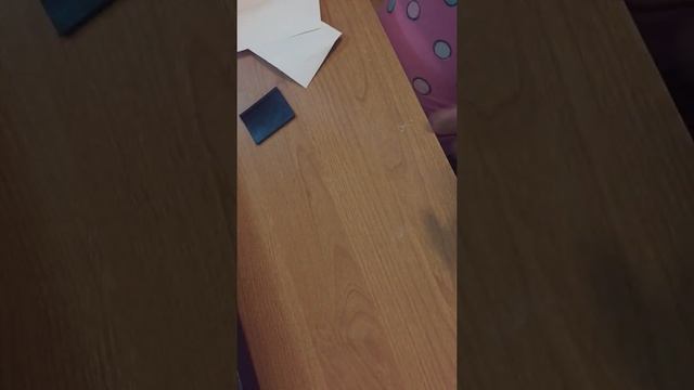 Personalizing a purse using Oracal 651 permanent vinyl. смотреть онлайн