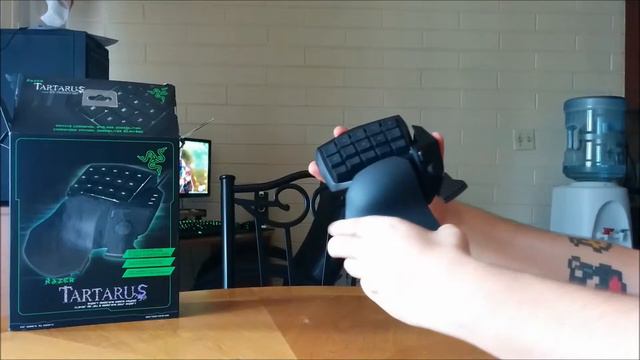Razer Tartarus Unboxing and Overview/New Channel Intro смотреть онлайн