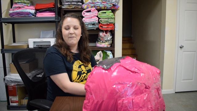 Care Package Unboxing! | 5 Guinea Pigs & 2 Dogs смотреть онлайн