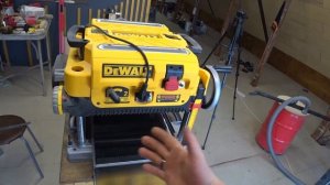 Ставим приёмные столики на рейсмус Dewalt 735