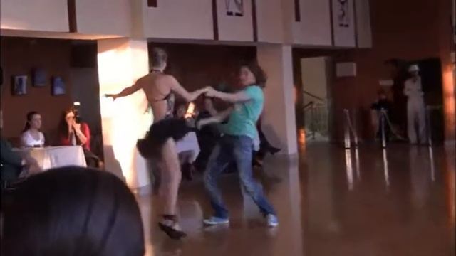 Хрустальная туфелька 2011.wmv смотреть онлайн