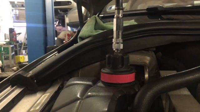 Hogyan találtuk meg a Volvo S80 4.4 V8 hűtővíz fogyásának az okát? смотреть онлайн