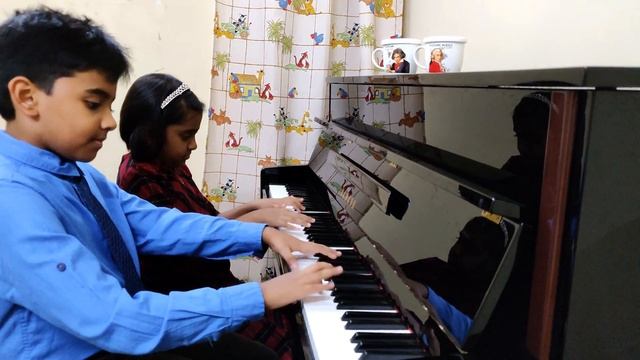 Dog's Waltz Piano 4 hands смотреть онлайн