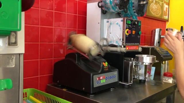 НИЖНИЙ НОВГОРОД: БОЛЬШАЯ ПОКРОВСКАЯ УЛИЦА смотреть онлайн