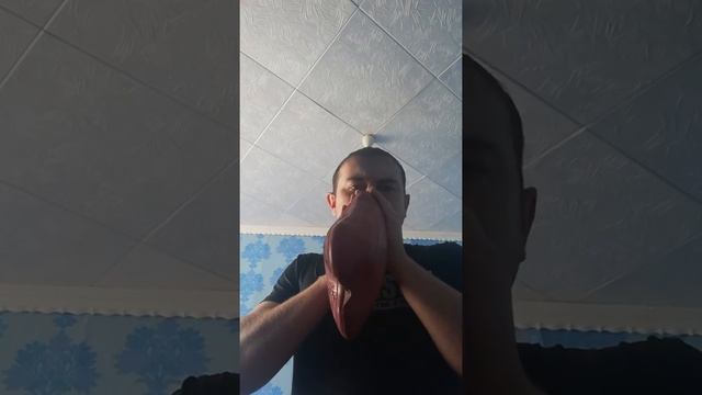 Надул и лопнул грелку смотреть онлайн