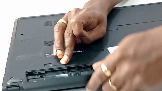 LOW BUDGETல HIGHEREND LAPTOP... இப்படி ஒரு விலையா நம்மபமுடில… DELL VOSTRO 3558 BEST OFFER смотреть онлайн