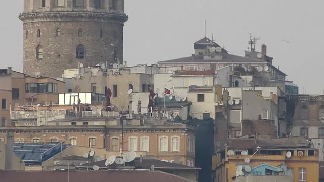 Panasonic Lumix FZ150 Video Test - Eminönü İskelesi смотреть онлайн