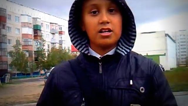 смешно поёт смотреть онлайн