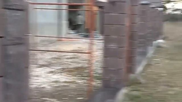 Как всегда недостача материала. Забор своими руками смотреть онлайн