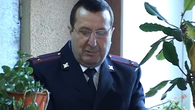 Сотрудники полиции отметили свой профессиональный праздник. смотреть онлайн