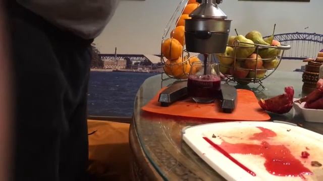 Гранатовый сок от Миры Сельковой 2018-12 смотреть онлайн