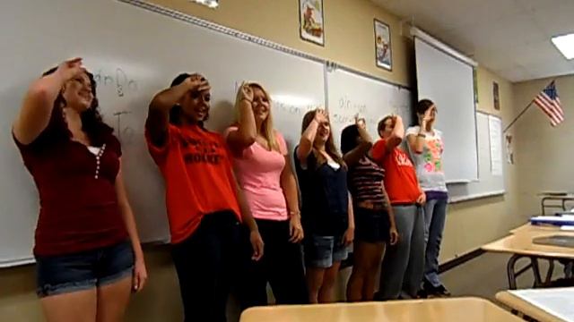 Question Word Song 2012-13 Span 2 Hour 6 Group 2 смотреть онлайн