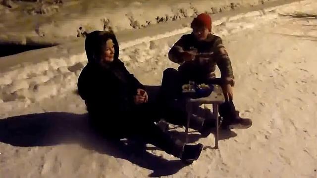 БАБЫ ЗАЖИГАЮТ смотреть онлайн