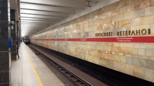 «Уходящая эпоха» - Вагоны Ема502/Ем501 в Петербурге! Последние линейные Е-образные в России!