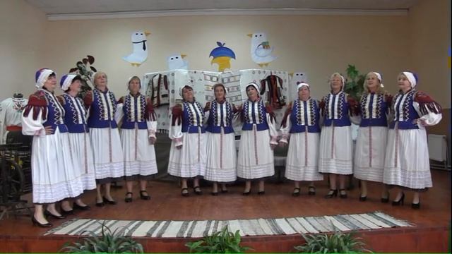 "Krjačok ljalijovyj" словацька народна пісня смотреть онлайн