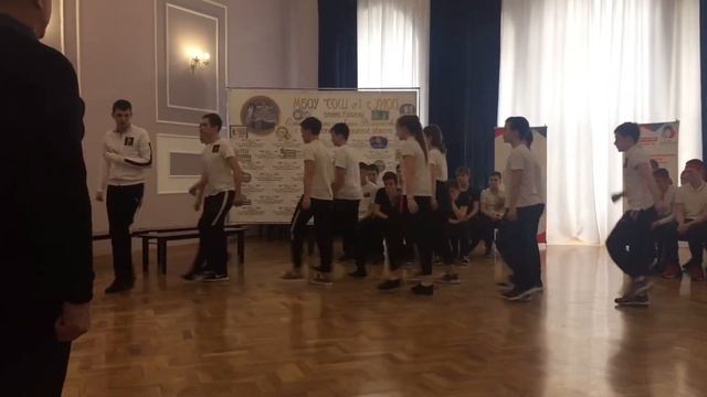 "А ну-ка, мальчики" - соревнования приуроченные ко Дню Защитника Отечества смотреть онлайн