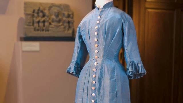 The Impossible Ideal: Victorian Fashion and Femininity смотреть онлайн