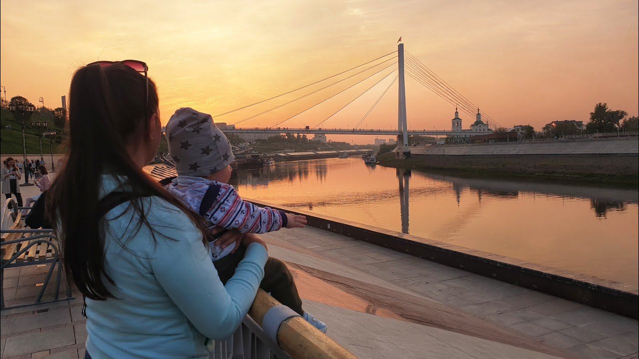 ПОЕЗДКА В ТЮМЕНЬ | СЕМЕЙНЫЙ ОТДЫХ | ПОЖАРНАЯ ТРЕВОГА | МИНУСЫ ПРОЖИВАНИЯ В ОТЕЛЕ | МИНИ ПУТЕШЕСТВИЕ смотреть онлайн