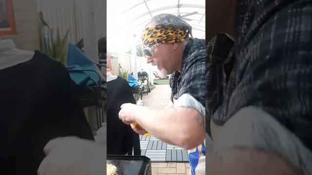 Lockdown kitchen loaded chef pitbull from Perth delivers a classic dish ramen teriyaki pork burger смотреть онлайн