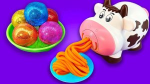 Аппетитное видео l Радужная лапша с коровами для машинной нарезки