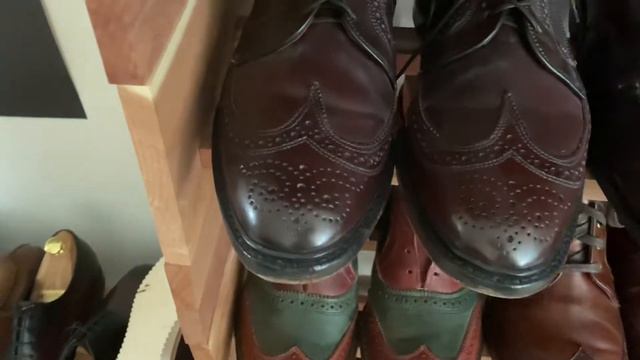 Around the shoe world with WI Shoeguy смотреть онлайн