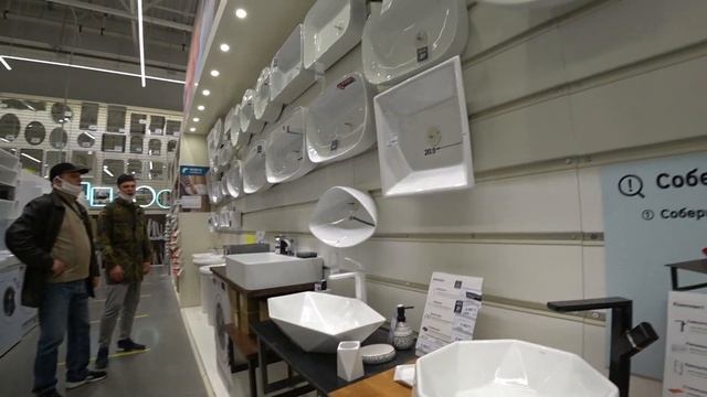 76. Начинаем делать ремонт? Керамогранит или SPC ламинат? Мучительный выбор в 