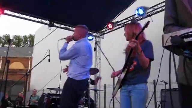 motorama - 17 No Hunters Here (live 16/06/2012) смотреть онлайн