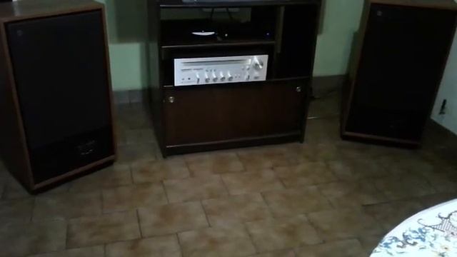 Tannoy Cheviots/Akai AA1050 receiver смотреть онлайн