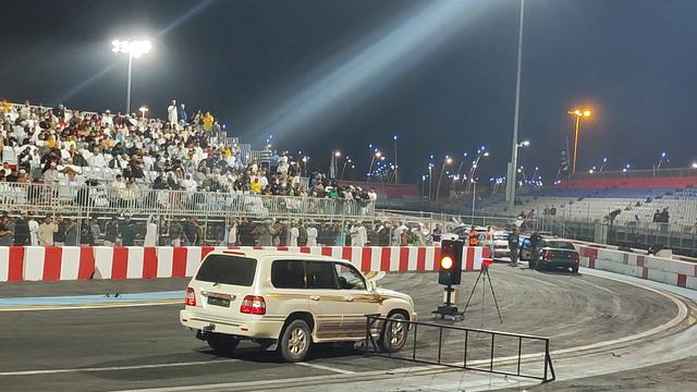 Oman Motor Show 2024, Part 3, burnout and backfire #beautiful #muscat #oman #motorshow смотреть онлайн