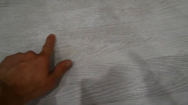 Ошибки при монтаже ламината. Так делать  не надо.