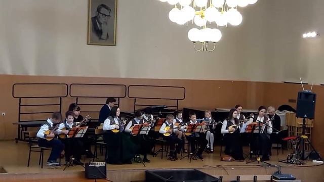 Э. Меццакапо - Марш мандолинистов смотреть онлайн