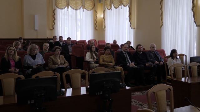 В Смоленске прошло заседание комиссии по реализации мер, направленных на снижение смертности смотреть онлайн