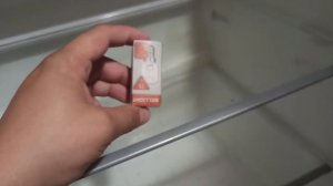 Замена лампочки освещения в холодильнике WHIRLPOOL