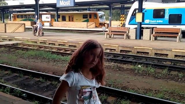 Прибытие поезда станция город Мост (Чехия ),city of Most (Czech Republic) train station arrival смотреть онлайн