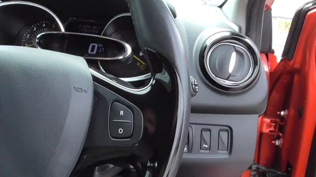 RENAULT CLIO 1.5 DCI DYNAMIQUE S MEDIA NAV EDC FOR SALE AT HUT GREEN GARAGE смотреть онлайн