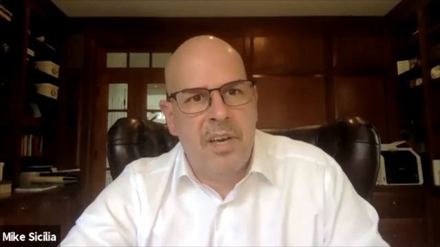 Oracle: Huge Industry-Cloud Numbers | EVP Mike Sicilia | Cloud Wars Live смотреть онлайн