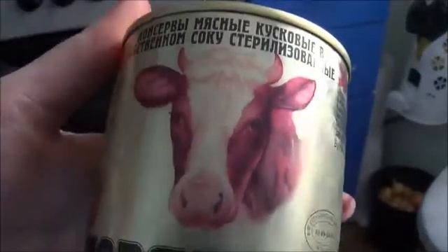 Борщ с тушенкой ,или руководство для студентов,как накормить себя))) смотреть онлайн