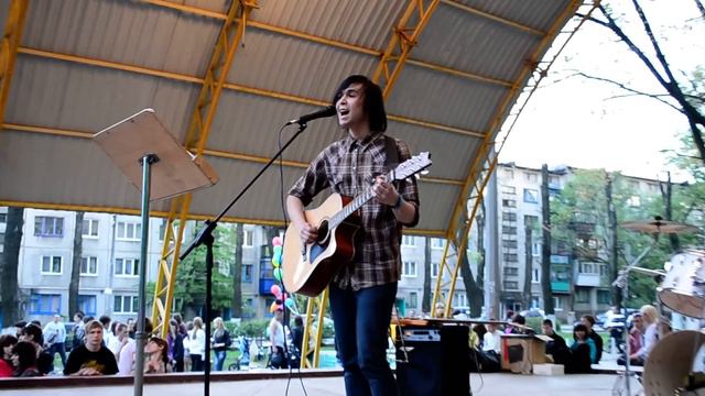 Включите Радио - Ждать смотреть онлайн