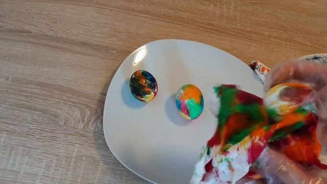 Идея: Kрасим яйца на пасху с детьми - Рецепт в подарок смотреть онлайн