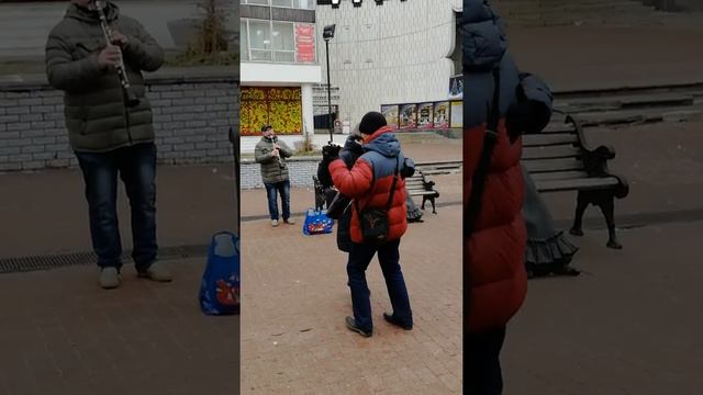 Уличное танго 1, "Por una cabeza" смотреть онлайн