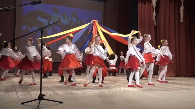 В ГДК прошел вокально-хоровой батл. смотреть онлайн