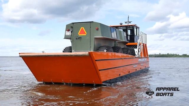 Грузовой глиссирующий катер аппарельного типа Apparel Boats 1400