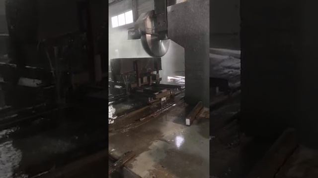 Как пилить консольный станок гранитный блок смотреть онлайн