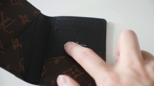 LOUIS VUITTON - Men's Pocket Organizer Review | Real vs Fake LV Wallet смотреть онлайн