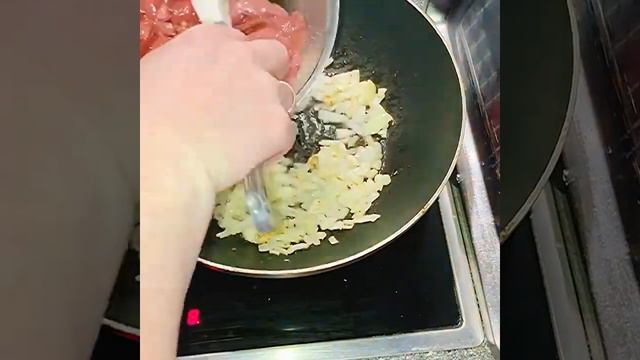 НЕЖНАЯ КУРИНАЯ ПЕЧЕНЬ С КАРТОФЕЛЬНЫМ ПЮРЕ ❗️?            В СЛИВОЧНОМ СОУСЕ ❗️?