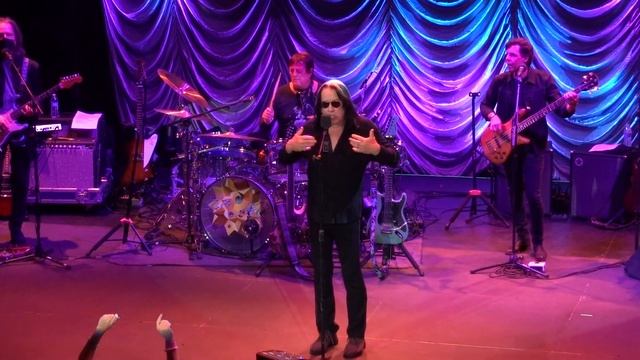 Todd Rundgren - "Hello It's Me" смотреть онлайн